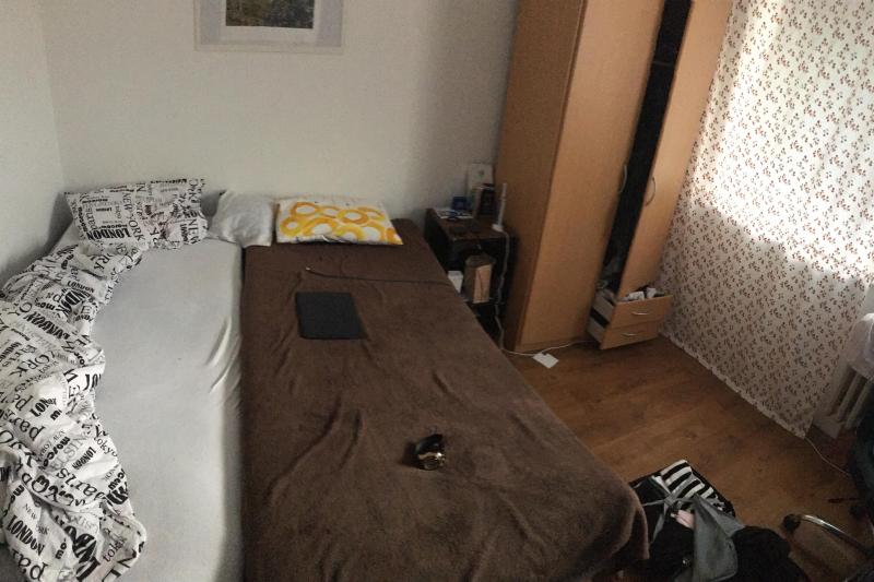 Looking for a flatmate in 3rooms flat